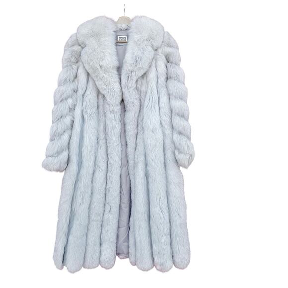 Rare Saga Fox White Fur Coat | Arctic Glamour, Spiral Sleeves, Bridal or Archive - Picture 1 of 16
